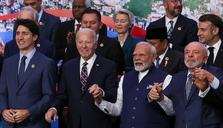 G-20: विश्व नेताओं की दुबारा ली गई तस्वीर में सबसे आगे और बीच में नजर आए जो बिडेन