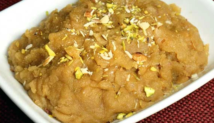 Rakhi 2018 : झटपट बना हुआ 'आटे का शीरा' घोले रक्षाबंधन पर रिश्तों में मिठास #Recipe