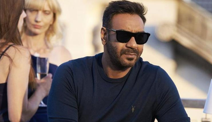 ajay devgn,rakul preet singh,tabu,de de pyaar de box office,de de pyaar de 100 crores,ajay devgn 10th 100 crore movie,entertainment,bollywood ,अजय देवगन,राकुल प्रीत सिंह,तब्बू,दे दे प्यार दे,दे दे प्यार दे बॉक्स ऑफिस