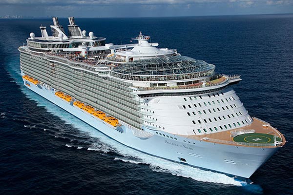 biggest ships,world,holidays,cruise