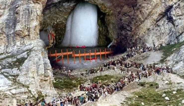 अमरनाथ यात्रा 2024: चार दिनों में 74,000 से अधिक श्रद्धालुओं ने पवित्र गुफा के दर्शन किए
