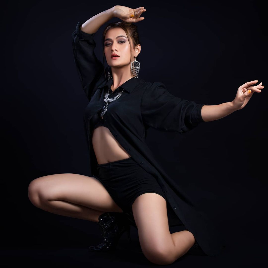 aradhana sharma,aradhana sharma hot photos,aradhana sharma viral photos,aradhana sharma splitsvilla 12,entertainment