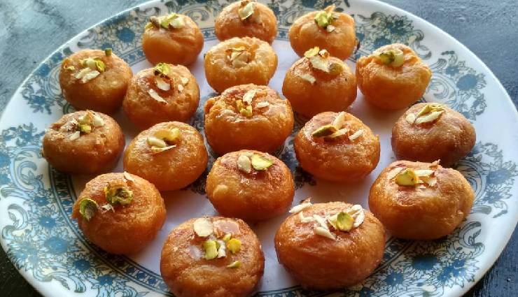 balushahi,balushahi recipe,balushahi ingredients,makhan bada,makhan bada recipe,makhan bada ingredients