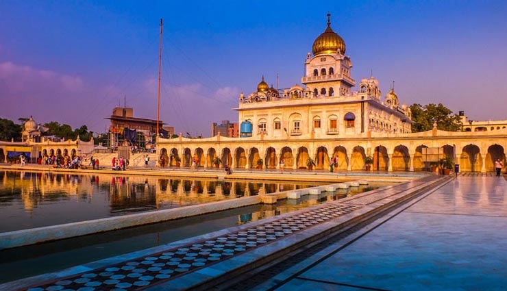 famous gurudwaras,holidays,bangla sahib,harminder saheb singh,takht shri patna sahib,shree keshghar sahib,sees ganj gurudwara ,देश के प्रसिद्द गुरूद्वारे