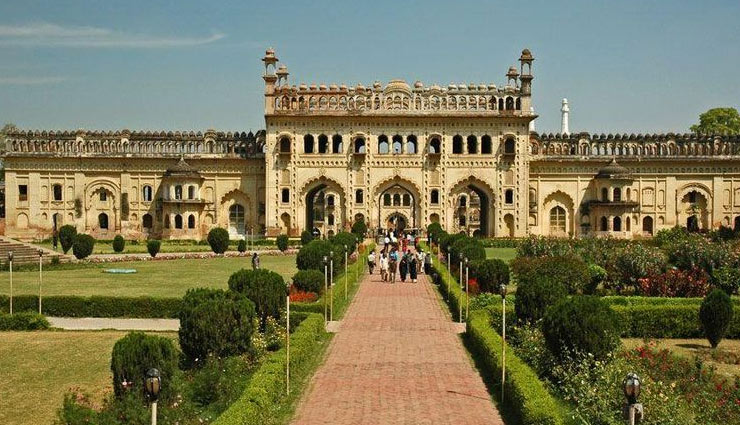 biggest mosque in the world,mosque,bakrid 2018 ,इमाम अली मस्जिद, अल अजहर मस्जिद, इमाम मस्जिद इसफहान, अल फतह मस्जिद, अल मस्जिद अल नवाबी, बादशाही मस्जिद, बाड़ा इमामबाड़ा