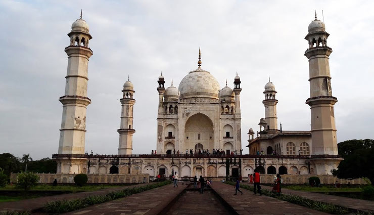 aurangabad maharashtra weather,aurangabad maharashtra tourist places,aurangabad maharashtra city,tourist places in aurangabad maharashtra,bibi ka makbara,panchakki,tourism,travel,holidays,travel guide ,औंगाबाद शहर , महाराष्ट्र,बीवी का मकबरा,पनचक्की,एलोरा की गुफाएं