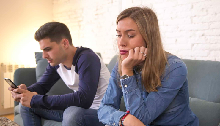 7-things-you-to-do-when-your-boyfriend-ignores-you-lifeberrys