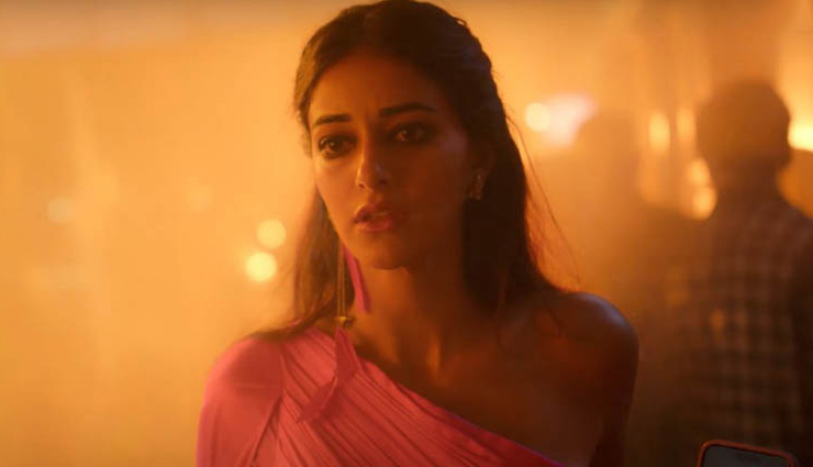 ananya panday,actress ananya panday,pet dog fudge,fudge photo,fudge passes away,fudge death,bhavna panday,call me bae web series,call me bae song