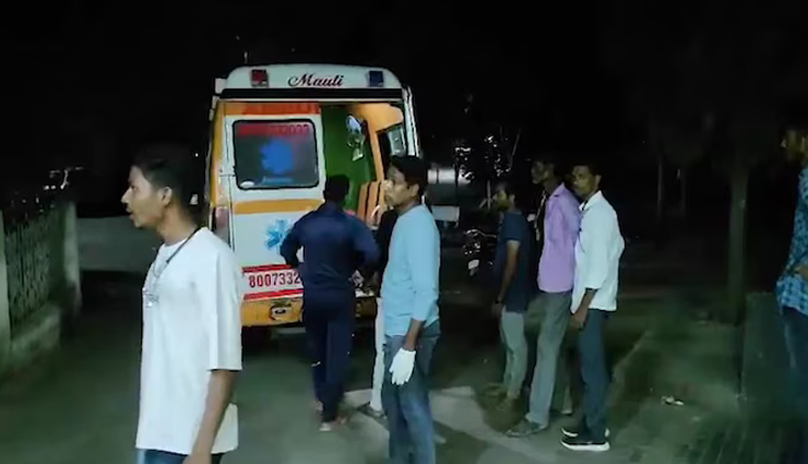 मुंबई-नागपुर हाईवे पर गलत दिशा में जा रही कार ने दूसरी कार को मारी जोरदार टक्कर, 7 मरे