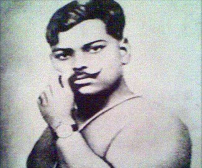 chandra shekar azad,two faced man,independence day ,चंद्रशेखर आजाद, बहरूपिया,स्वतंत्रता दिवस विशेष