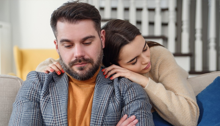 5 Tips To Help You Deal With A Clingy Girlfriend