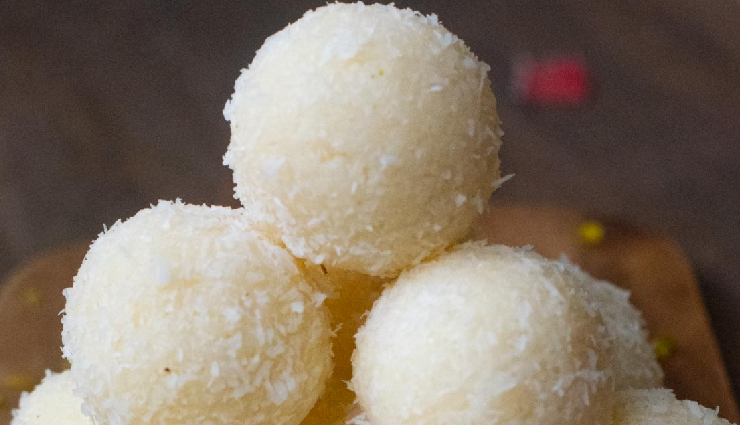 Krishna Janmashtami Recipes: Celebrate with Coconut Ladoo and Panjiri ...