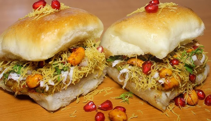 dabeli,dabeli gujarati dish,dabeli street food,dabeli ingredients,dabeli recipe,dabeli snacks,dabeli tasty,dabeli delicious,dabeli children