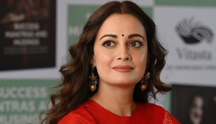 kangana ranaut,actress kangana ranaut,kangana bungalow,pali hill mumbai,emergency movie,dia mirza,actress dia mirza,dia mirza career,rehna hai tere dil mein,ic 814 th kandhar hijack