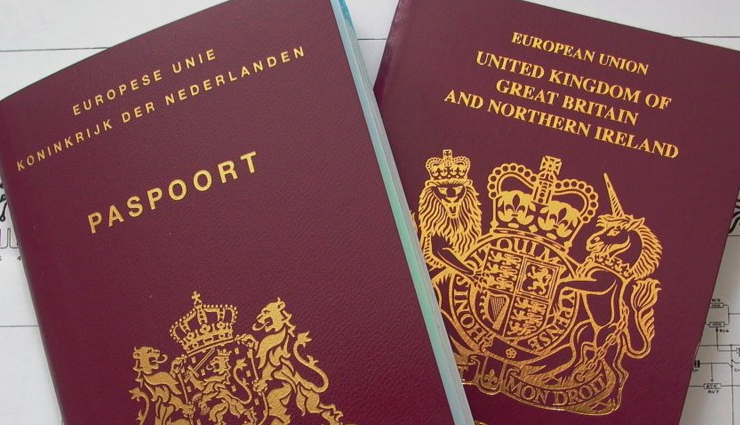 10 Passports in The World That Hold The Most Powers - lifeberrys.com