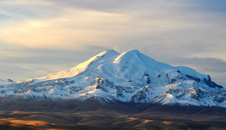 5 Highest Mountains To Visit in Europe - lifeberrys.com