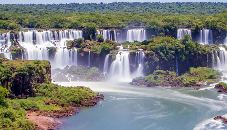 5 Must Visit Attractions in Brazil - lifeberrys.com