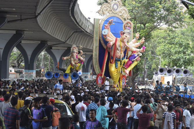 Ganesh Chaturthi 2018 Ganpati Idols Are All Set To Get The Stage In Mumbai 7170