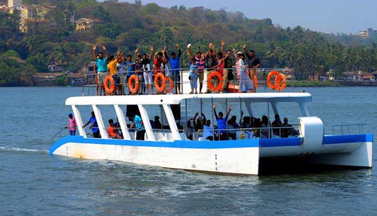 5 Best Cruise Rides To Enjoy In Goa - Lifeberrys.com