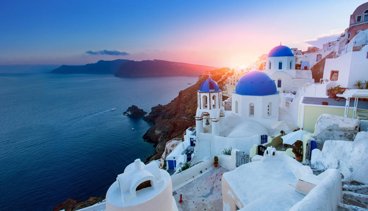 6 Beautiful Tourist Attractions To Visit in Greece - lifeberrys.com