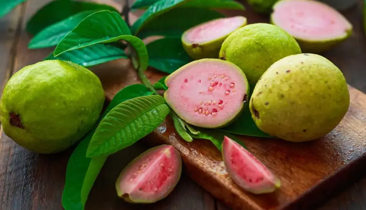 benefits of guava for diabetes,guava for blood sugar control,is guava good for diabetes,guava health benefits for diabetics,guava and diabetes,guava for weight loss,low glycemic fruits for diabetes,guava consumption for blood sugar,diabetic friendly fruits,guava for diabetes control