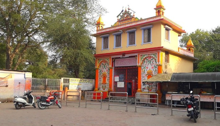 6 Popular Lord Hanuman Temples You Can Visit in India - lifeberrys.com