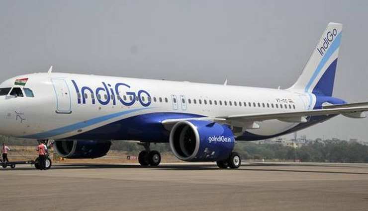 महाकुंभ: एयरलाइन कंपनियों ने सस्ती की प्रयागराज रूट की फ्लाइट टिकट, IndiGo ने 50% तक घटा दिये दाम