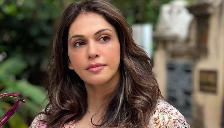 isha koppikar,actress isha koppikar,timmy narang,businessman timmy narang,isha timmy,isha divorce,isha daughter