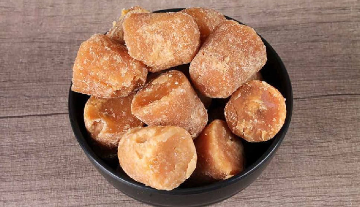 jaggery purity,how to check jaggery purity,adulterated jaggery,jaggery health benefits,pure jaggery identification,jaggery taste test,jaggery burning test,jaggery water test,jaggery color texture check,health benefits of jaggery,jaggery in winter,natural sweetener,jaggery for digestion,how to identify pure jaggery