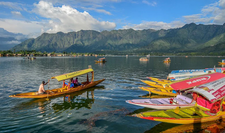 6 Festivals You Can Enjoy in Jammu and Kashmir - lifeberrys.com