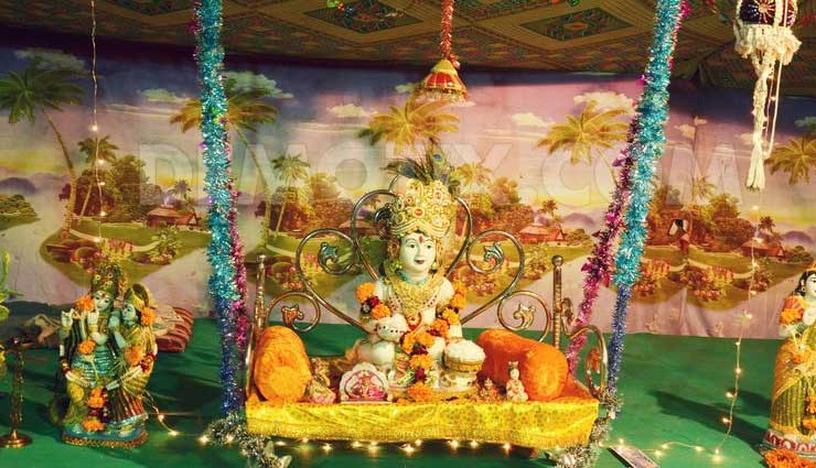 Janmashtami Special : कृष्ण जन्माष्टमी पर लड्डू गोपाल को सजाए इस तरह 