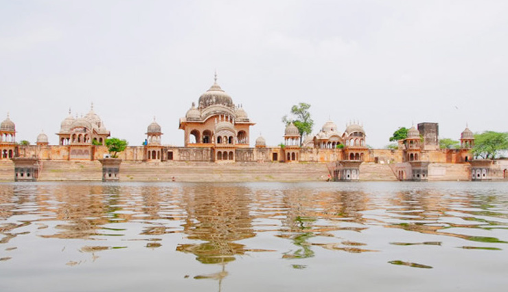 mathura tourist places,top attractions in mathura,best places to visit in mathura,mathura sightseeing spots,famous temples in mathura,mathura vrindavan tour,historical places in mathura,religious places in mathura,mathura krishna janmabhoomi,must-visit places in mathura,temples to visit in mathura,mathura pilgrimage sites,things to do in mathura,mathura cultural sites,mathura holy places,govardhan hill mathura,mathura barsana radha rani temple,mathura vrindavan tourist circuit,best time to visit mathura,mathura spiritual tourism