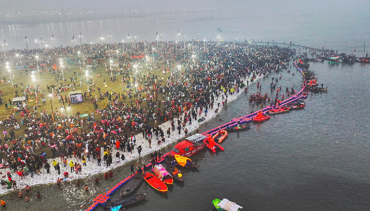 महाकुंभ में राजस्थान के श्रद्धालुओं के लिए निःशुल्क आवास और भोजन, हेल्पलाइन से मिलेगी मदद