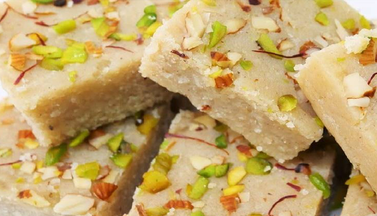 makhana barfi,makhana barfi sweet dish,makhana barfi diwali season,makhana barfi festival,makhana barfi ingredients,makhana barfi recipe,makhana barfi falahar