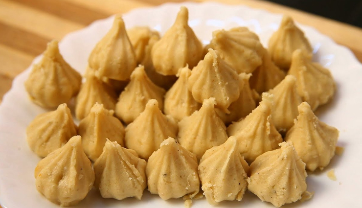 mawa modak,mawa modak sweet dish,mawa modak ganeshji,mawa modak bappa,mawa modak ganpati,mawa modak prasad,mawa modak bhog,mawa modak ingredients,mawa modak recipe,mawa modak ganeshotsava