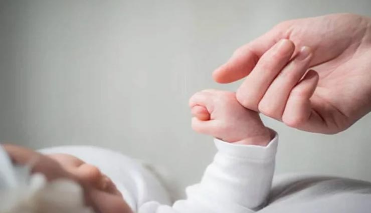 weird mountain,mountain in jharkhand,mountain tells about the gender of baby,gender of new born baby ,अनोखी पहाड़ी, झारखण्ड की पहाड़ी, पहाड़ी से बच्चे के लिंग का पता, नवजात बच्चे का लिंग परीक्षण 