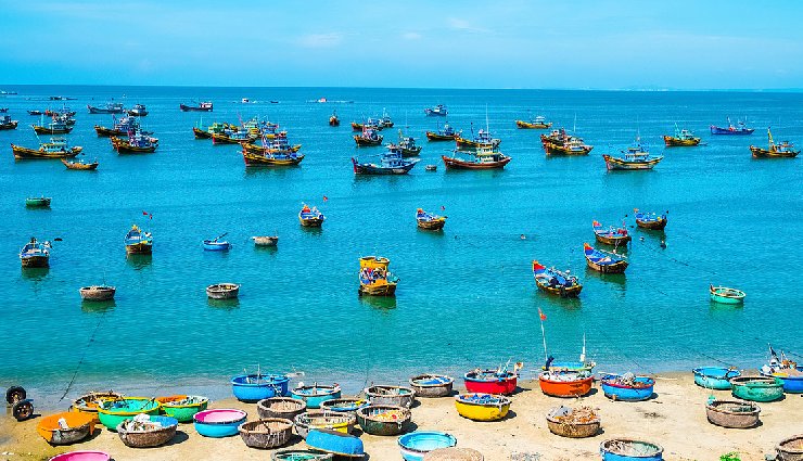 vietnam budget travel,budget-friendly foreign trips,affordable vietnam travel,vietnam trip planning,paradise-like vietnam destination,vietnam travel guide on a budget,low-cost vietnam tour,foreign travel on a budget,vietnam tourism budget options,vietnam dream destination for travelers