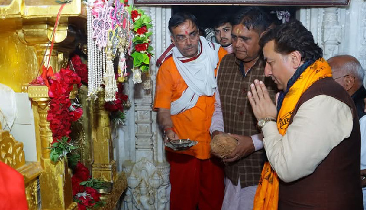 उद्योग राज्यमंत्री ने किए नाकोड़ा भैरव के दर्शन: बोले- राईजिंग राजस्थान की सफलता से प्रदेश का भविष्य सुनहरा