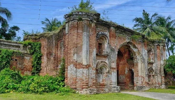 इस जगह रहता था भारतीय इतिहास का सबसे बड़ा विश्वासघाती, नाम 'नमक हराम ड्योढ़ी'