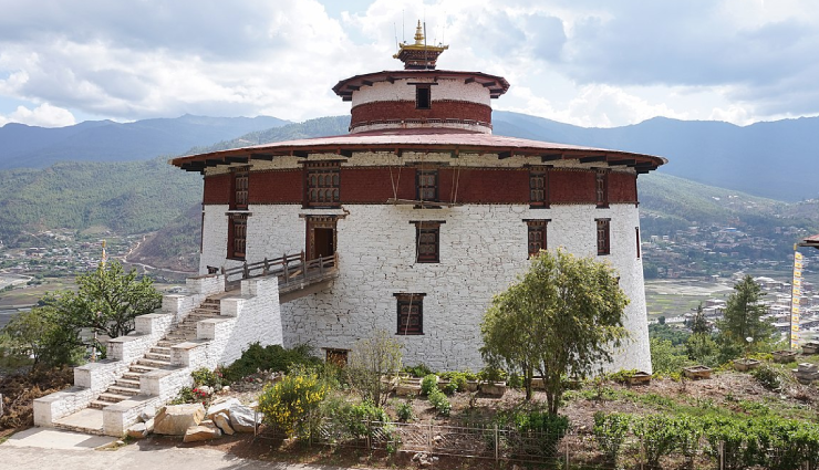 10 Must Visit Places in Bhutan - lifeberrys.com