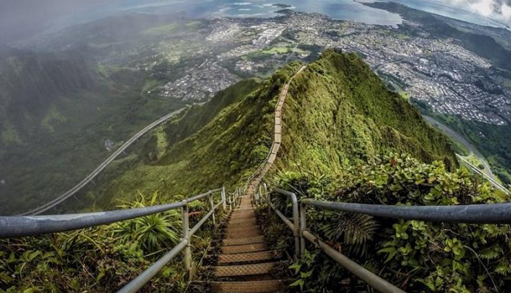 6 Most Beautiful Paths To Visit Around The World - lifeberrys.com