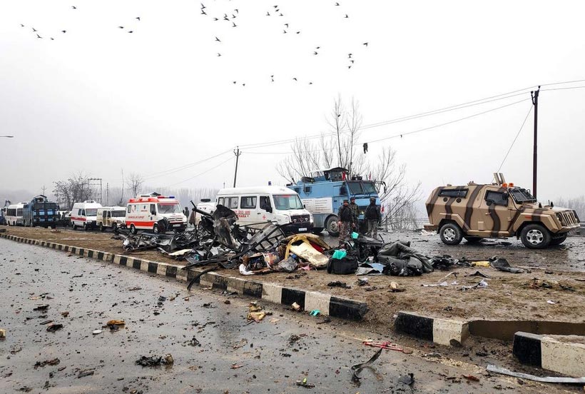 pulwama attacks,pulwama attack latest news,pulwama ied blast,kashmir terror attack ,पुलवामा,पुलवामा अटैक,पुलवामा में आतंकी हमला,पुलवामा में ब्लॉस्ट,कश्मीर में आतंकी हमला,सूचना एवं प्रसारण मंत्रायल