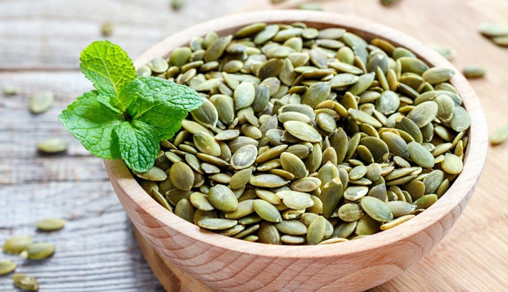 8 Least Known Health Benefits of Pumpkin Seeds - lifeberrys.com