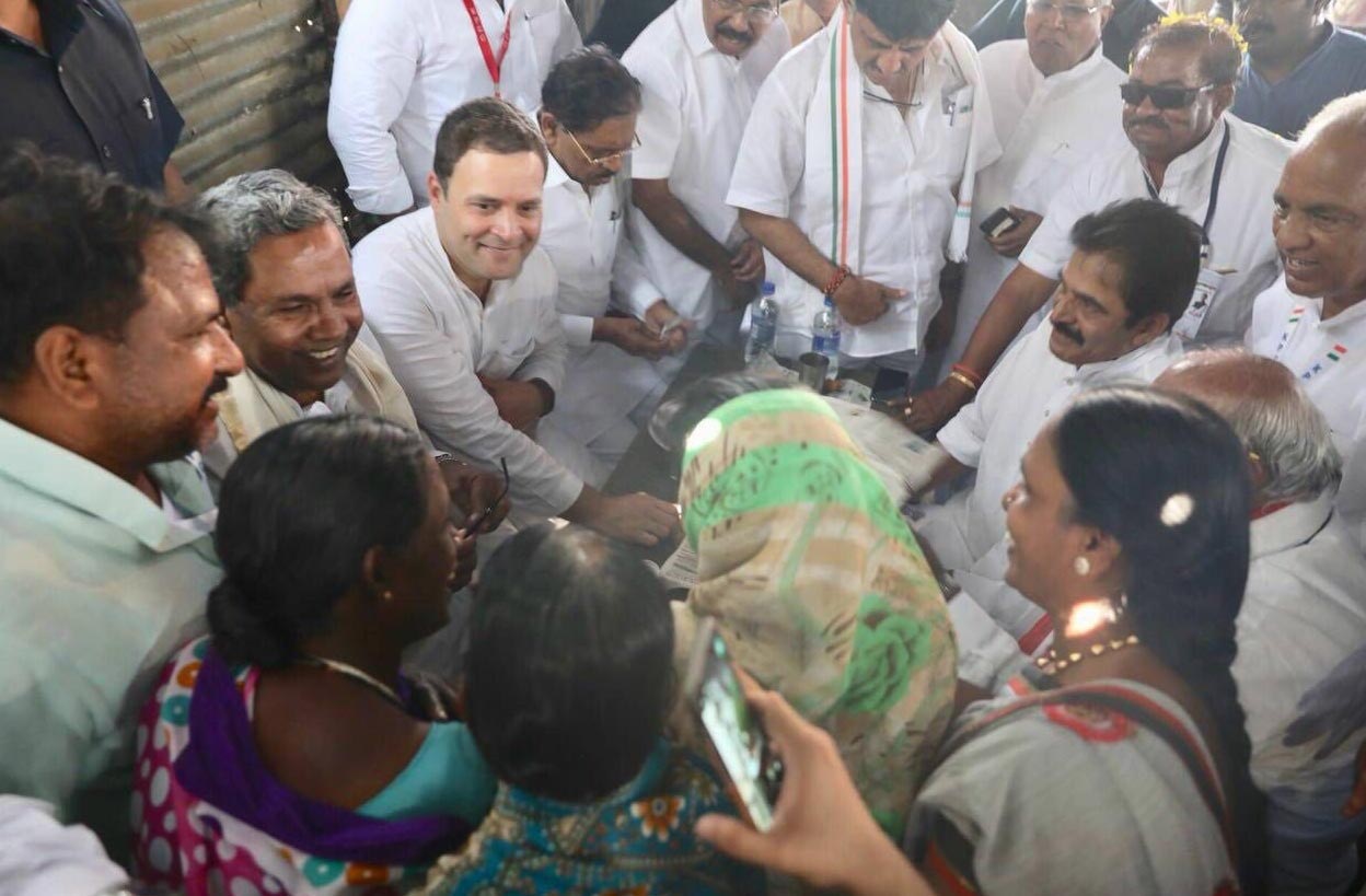 news,congress president rahul gandhi,congress,devadurga,raichur ,कर्नाटक,कांग्रेस अध्यक्ष राहुल गांधी,पकौड़े और भाजी