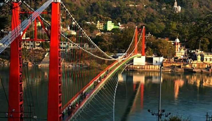 rishikesh near delhi,budget travel to rishikesh,affordable travel destinations near delhi,best budget-friendly trips,rishikesh travel guide,places to visit in rishikesh,budget-friendly travel rishikesh,rishikesh budget tips,cheap stay and food in rishikesh,rishikesh adventure activities,rishikesh for budget travelers