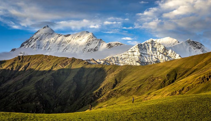 most beautiful valleys in uttarakhand,uttarakhand top tourist valleys,best valleys to visit in uttarakhand,famous valleys in uttarakhand,uttarakhand travel guide,best places to explore in uttarakhand,uttarakhand adventure valleys,hidden gems in uttarakhand,valley tourism in uttarakhand,explore uttarakhands natural beauty