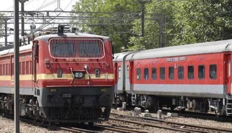 RRB : उम्मीदवारों के लिए खुशखबरी, रिक्तियों की संख्या बढ़ाकर की 14298, ये बातें भी जानें