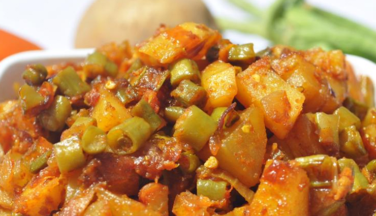 Recipe Dhaba Style Sem Aloo Ki Sabzi Lifeberrys Com