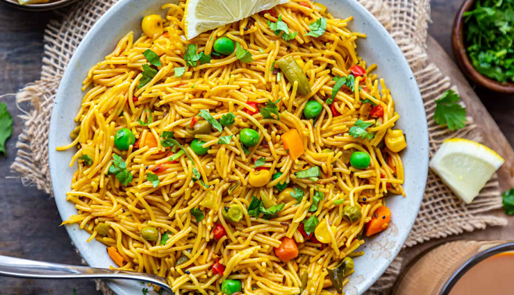 Recipe- Delicious and Light Semiya Upma - lifeberrys.com