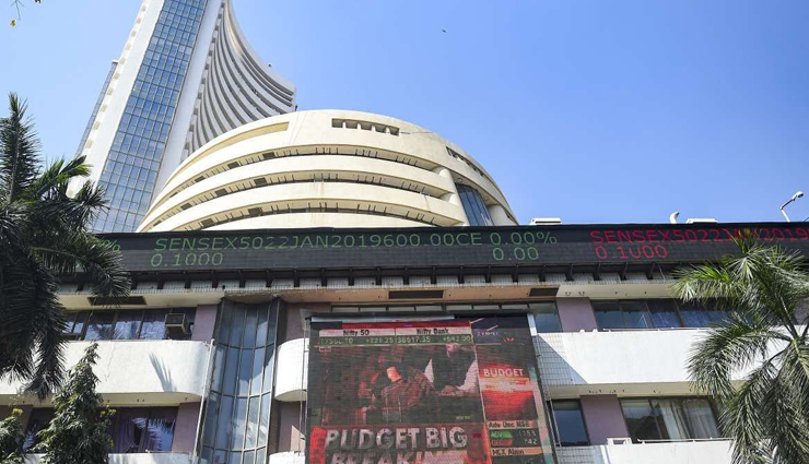 सेंसेक्स, निफ्टी रिकॉर्ड ऊंचाई पर खुले; BSE का मार्केट कैप 432 लाख करोड़ रुपये पहुंचा
